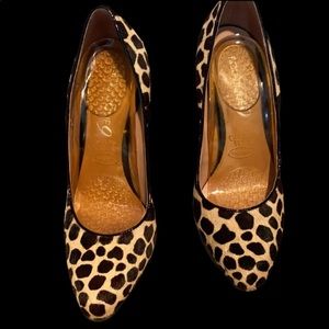 Sz 8.5 Boutique 9 Rowena Pony hair Pump